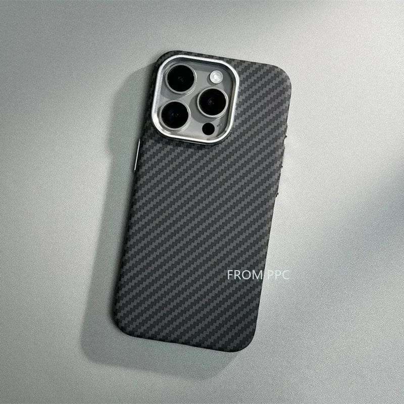 Carbon Fiber Magnetic Phone Case 16 Cover for iPhone 16 15 14 Pro Max Wireless Charge for MagSafe Shell Camera Ring Armor Funda
